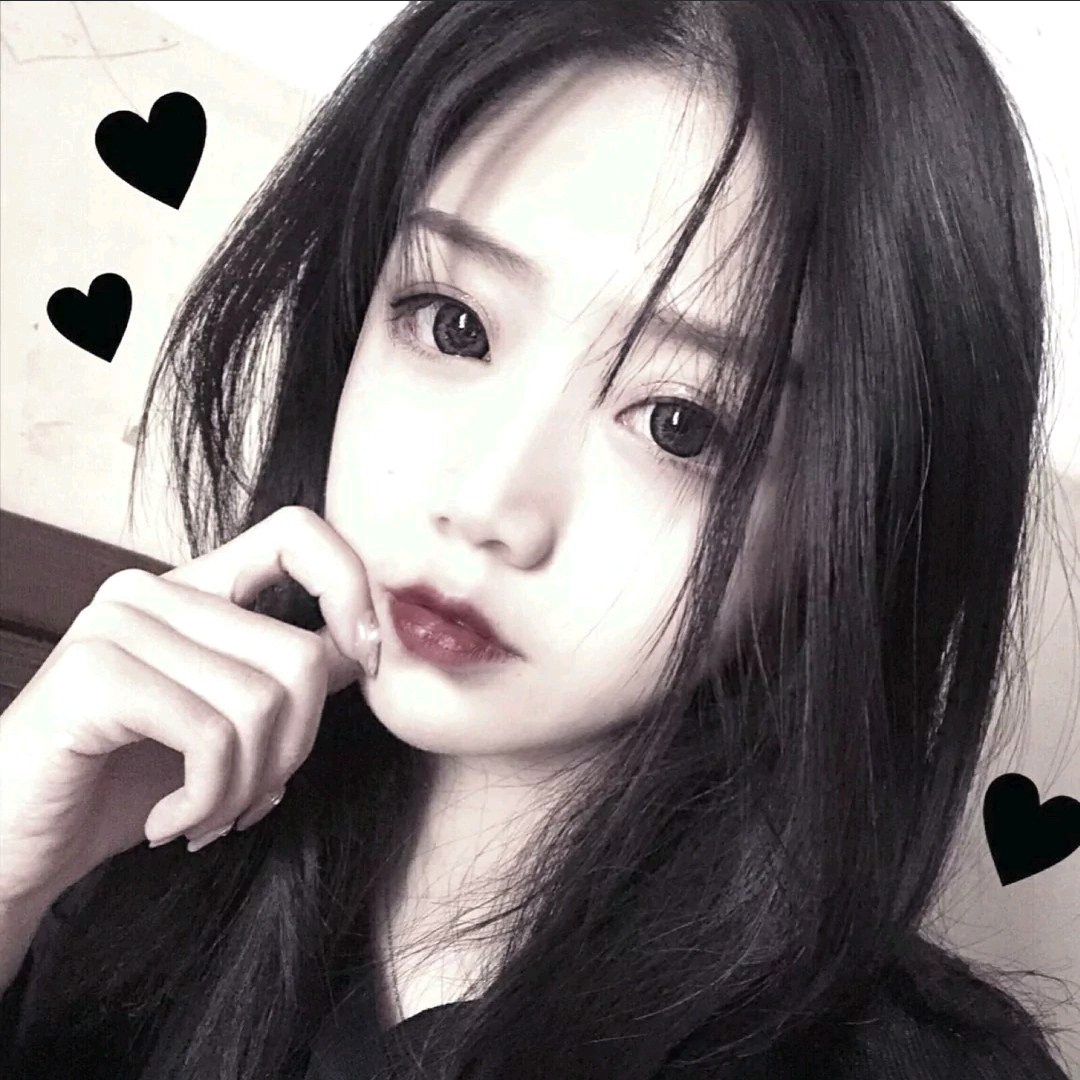 լ��Ů�������ɰ�����ͷ�����¸�����һ��