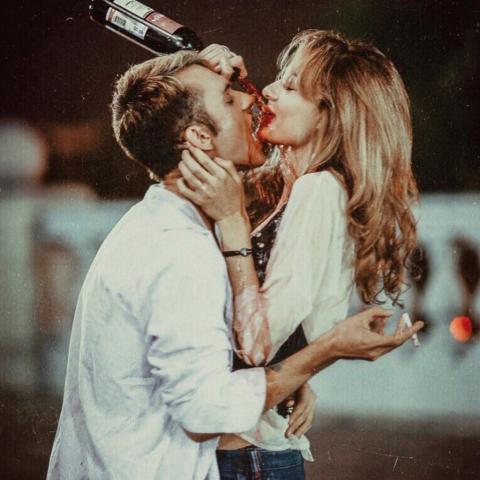 ŷ�����¸���ͷ��