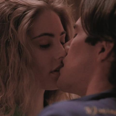 ŷ�����¸���ͷ��