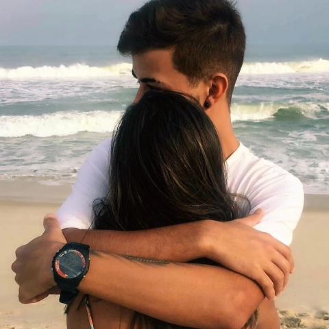 ŷ�����¸���ͷ��