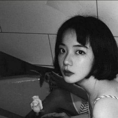 �ڰ��˸е�Ů��ͷ��--������Ϊ��