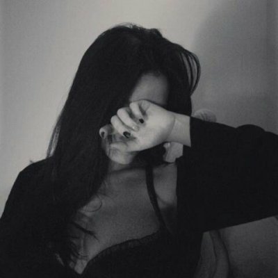 �ڰ��˸е�Ů��ͷ��--������Ϊ��