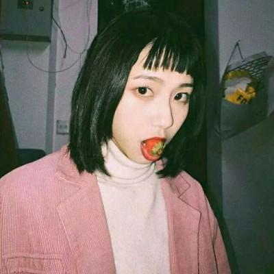 ����Ů��΢�ų���ͷ��