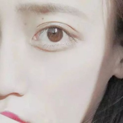 ����Ů��΢�ų���ͷ��