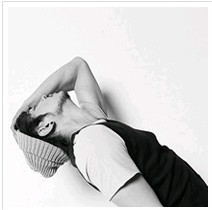 �ڰ��Ƿ����¸���ͷ��