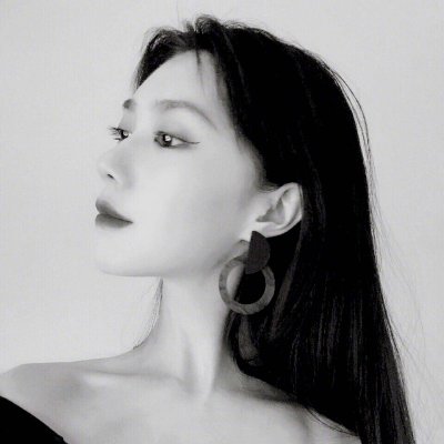 ���ڸ��Ժڰ�Ů��ͷ��--Ȱ��ס�Լ�����