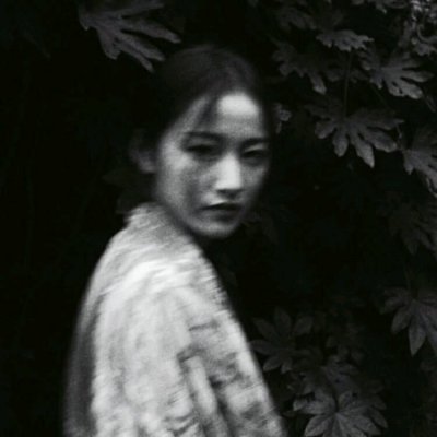 ���ڸ��Ժڰ�Ů��ͷ��--Ȱ��ס�Լ�����