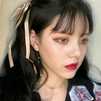 ɭϵ�ɰ�СŮ���ĸ���ͼƬ