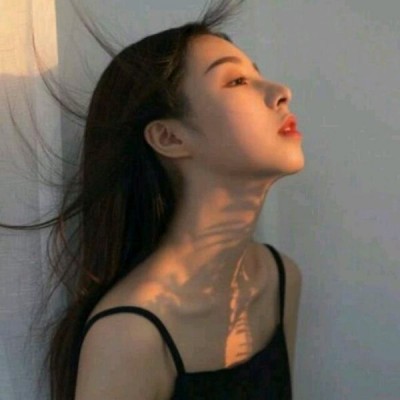 ɭϵ�ɰ�СŮ���ĸ���ͼƬ