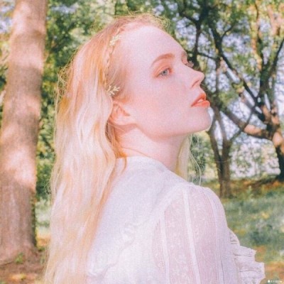 ɭϵ�ɰ�СŮ���ĸ���ͼƬ