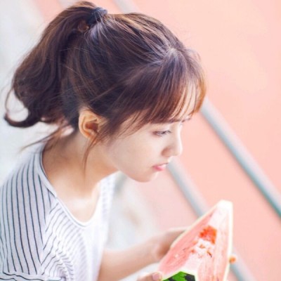 ɭϵ�ɰ�СŮ���ĸ���ͼƬ