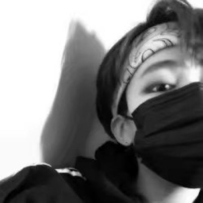 �ڰ���ͷ����Լ�����ܲ÷�