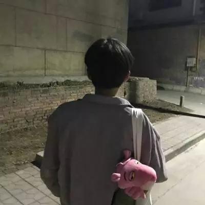 ��Լ����������ͷ��Ӱ����