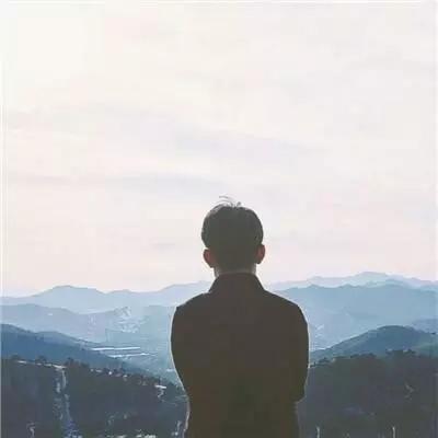 ��Լ����������ͷ��Ӱ����