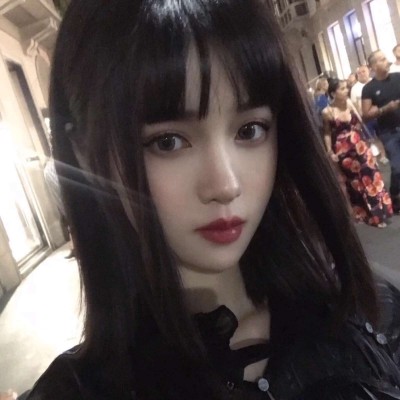 ����Ұ�Ե�Ů��ͷ�� �����Ǽ����һ��