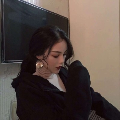 ����Ұ�Ե�Ů��ͷ�� �����Ǽ����һ��