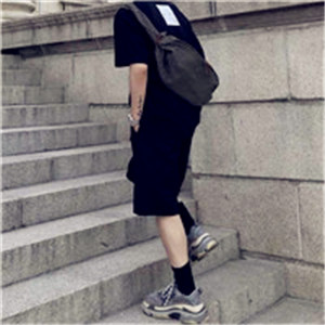 ˧����������ͷ�� �Ҹм���Ĵ���