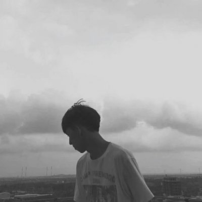 ����ͷ��--�˸������ĺڰ�ͷ