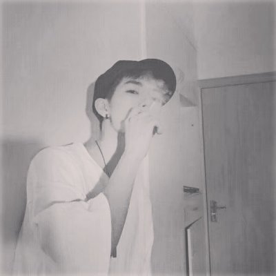 ����ͷ��--�˸������ĺڰ�ͷ