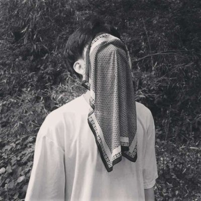 ����ͷ��--�˸������ĺڰ�ͷ