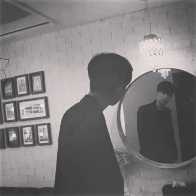 ����ͷ��--�˸������ĺڰ�ͷ