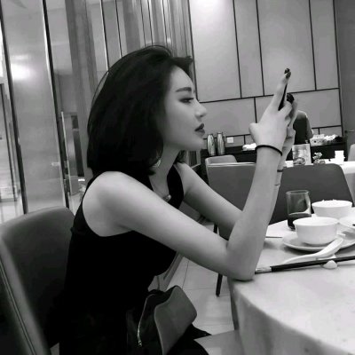 �ڰ�Ůͷ--����Զ�������˱�