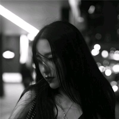 �ڰ�Ůͷ--����Զ�������˱�