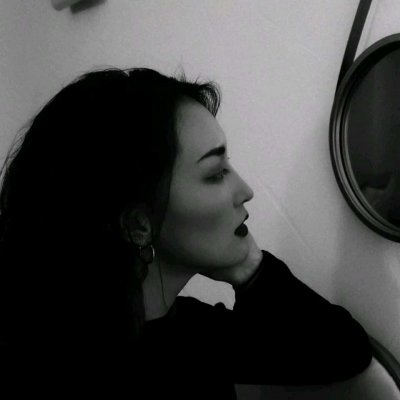 �ڰ�Ůͷ--����Զ�������˱�