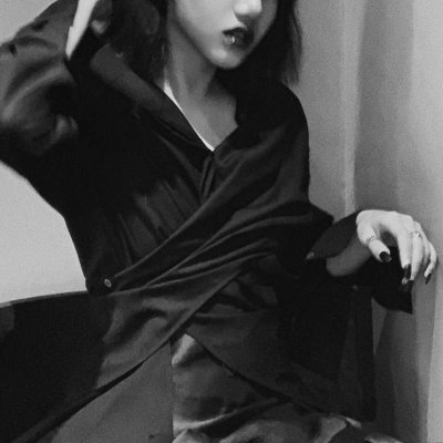 �ڰ�Ůͷ--����Զ�������˱�