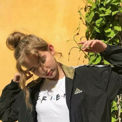 ���˵�ŷ����Ůͷ