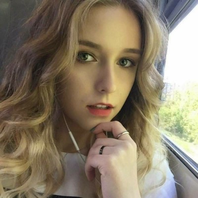 ���˵�ŷ����Ůͷ