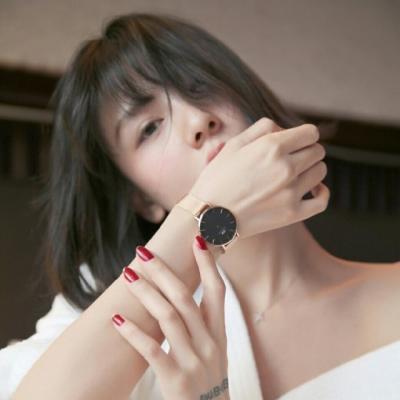 ��ܰ����ůŮ����΢��Ů��ͷ��