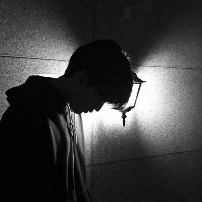 ���������ڰ��˸�ͷ�� ����ع�һ���˵�����