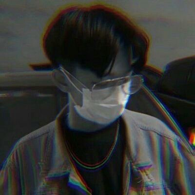 ���������ڰ��˸�ͷ�� ����ع�һ���˵�����