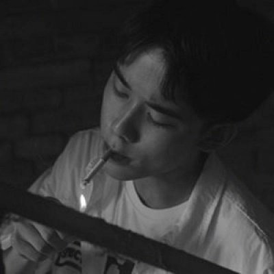 ���������ڰ��˸�ͷ�� ����ع�һ���˵�����