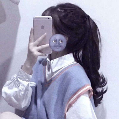 �����ɰ�СŮ��ͷ��