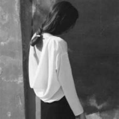 ��ɥ��ɥ��Ů���˸а��˺ڰ�ͷ��