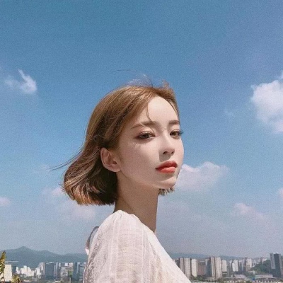 ������Ů������ɭϵ΢��ͷ��