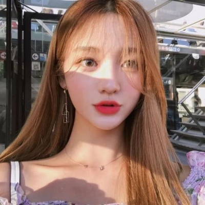 ������Ů������ɭϵ΢��ͷ��