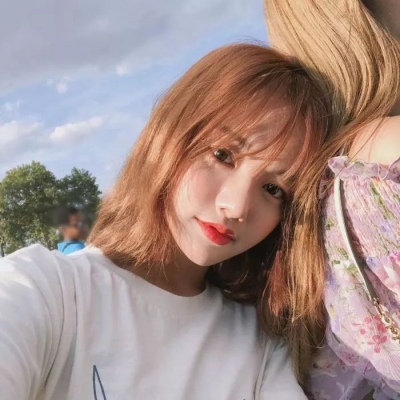 ������Ů������ɭϵ΢��ͷ��