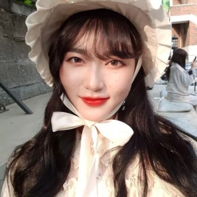 ������Ů������ɭϵ΢��ͷ��