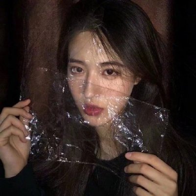 �ɰ���ů��С����Ů��΢��ͷ��