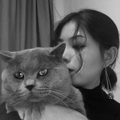 �ڰ�Ů������ͷ��