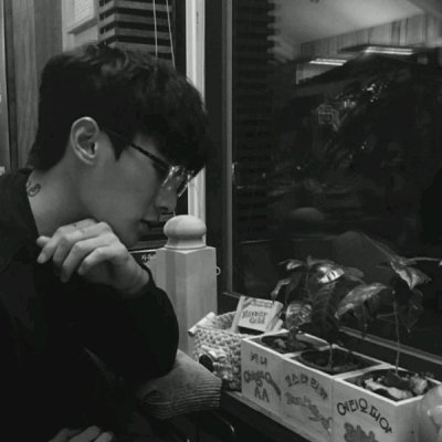 �ڰ�����ͷ��--������Ϊ