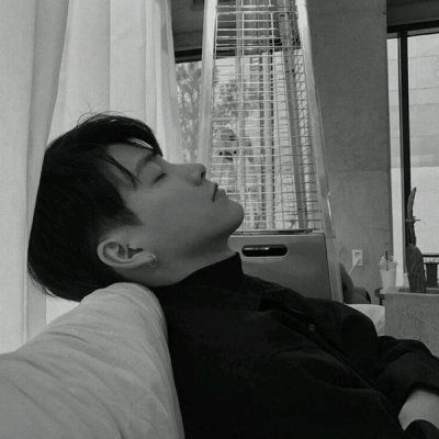 �ڰ�����ͷ��--������Ϊ