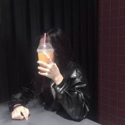 ���¿ɰ�ѧ������ͷ������һ�� �������ҵ���