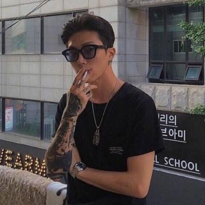 ˧����������ͷ��