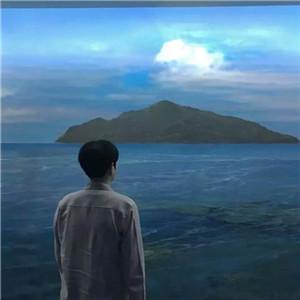 Ψ���˸��б�Ӱͷ�񱳶Ա�ӵ��