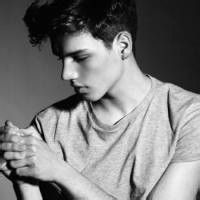 �������������ڰ�ͷ�� ����ƻ�����ֹ��