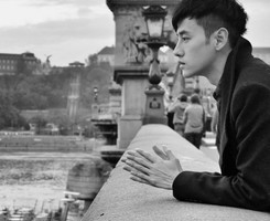 �������������ڰ�ͷ�� ����ƻ�����ֹ��